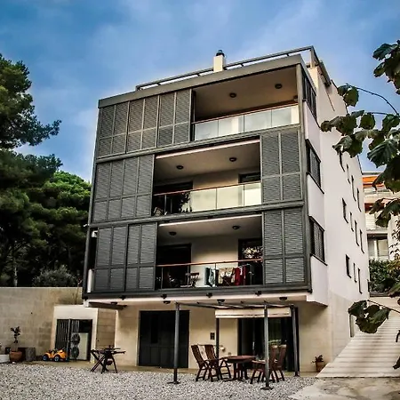 Marin Hotel
